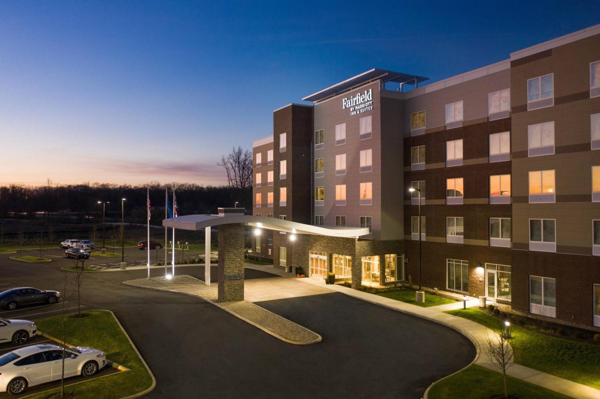 Fairfield & Columbus Hotel
